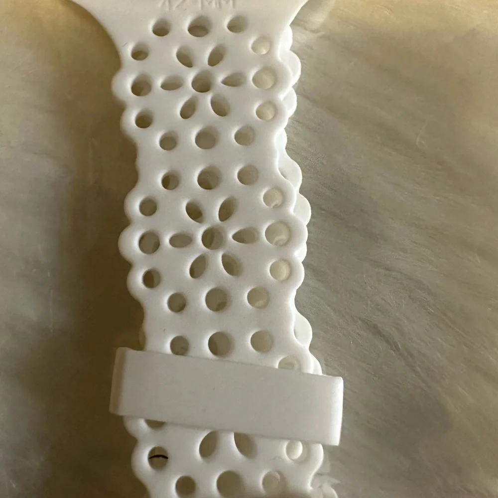 🩷5/$10 White Perforated iWatch Band 44mm